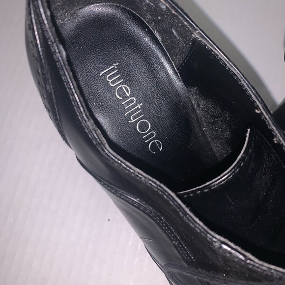 Twenty one black boot heel size 9 good condition - Picture 3 of 12